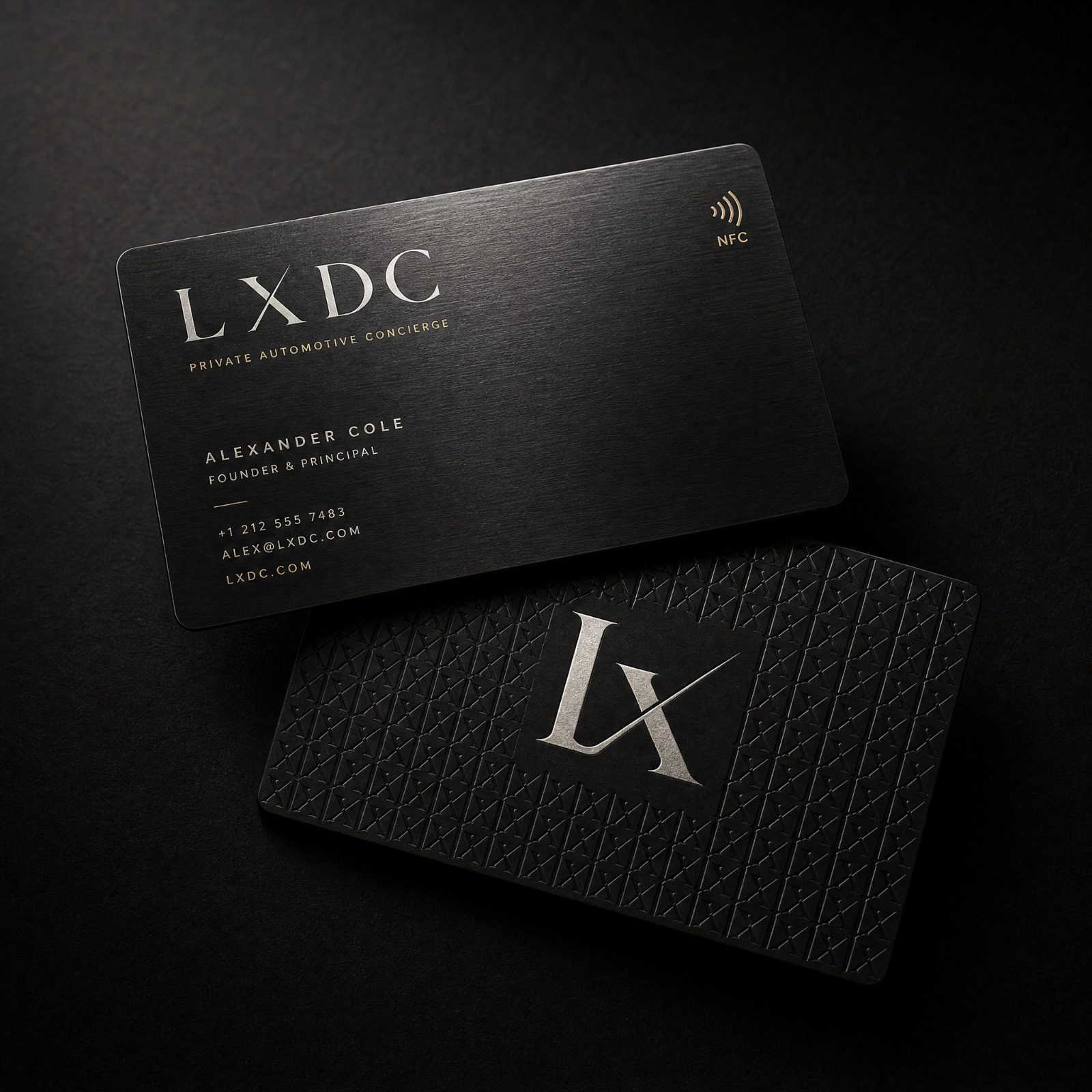 Black NFC business card